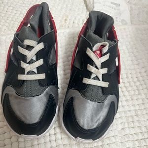 Nike sneakers size 10us
